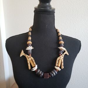 Vintage Chunky Shell Large  Wooden Beads Africa Jiraffe Zoo Necklace #